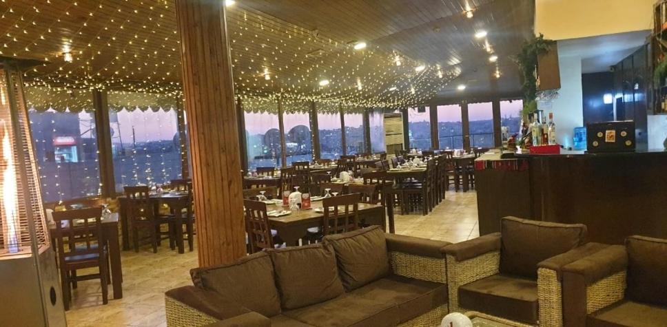 Saint John Hotel Madaba Exterior photo