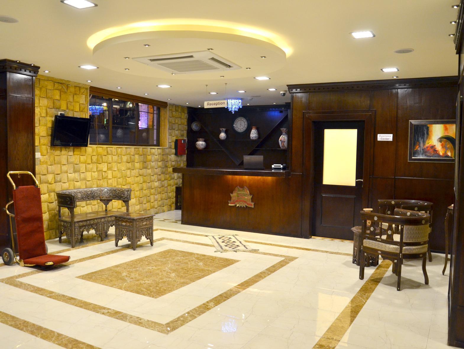 Saint John Hotel Madaba Exterior photo