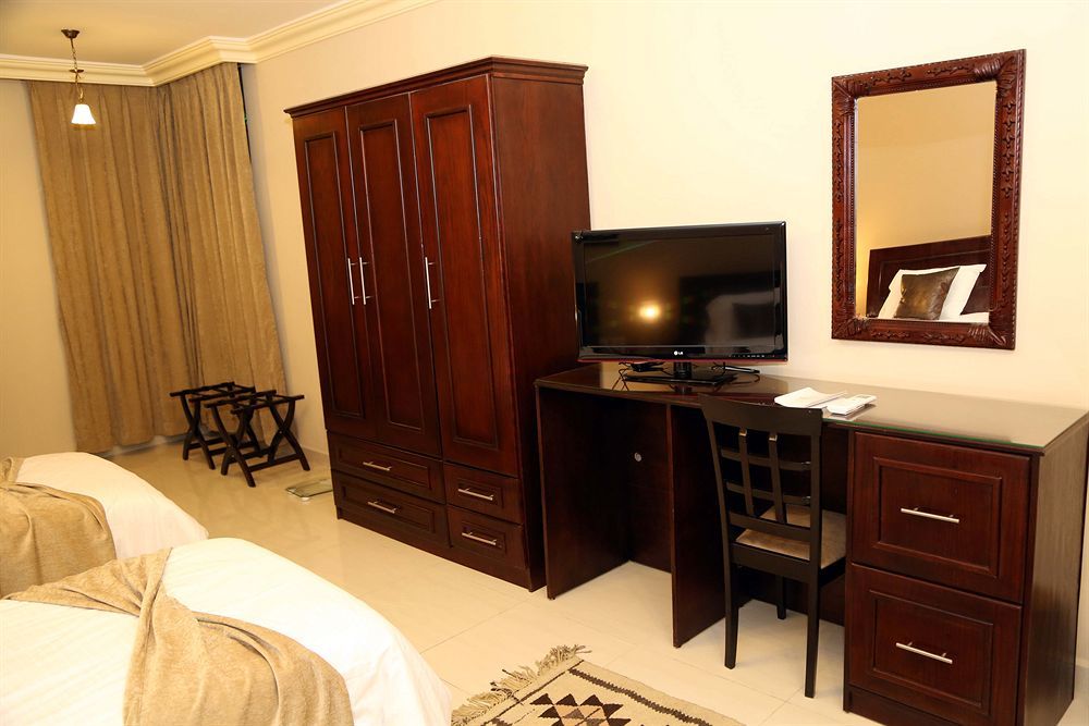 Saint John Hotel Madaba Exterior photo